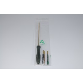 Cleaning kit for pistol or revolver with onepiece brass cleaning rod
